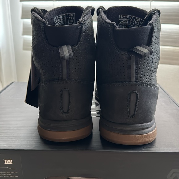 EUC Reax Fulton Air Riding Shoe - Picture 2 of 7